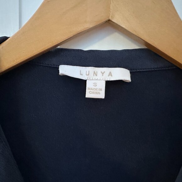 Lunya Washable Silk High Rise Pajama Set (Navy) (Small) - Picture 4 of 8